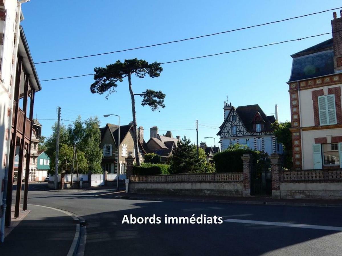 Appartement Bien-Etre 2 Chambres Au Coeur De Cabourg - Exterior photo